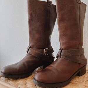 Diane Von FURSTENBURG leather boots